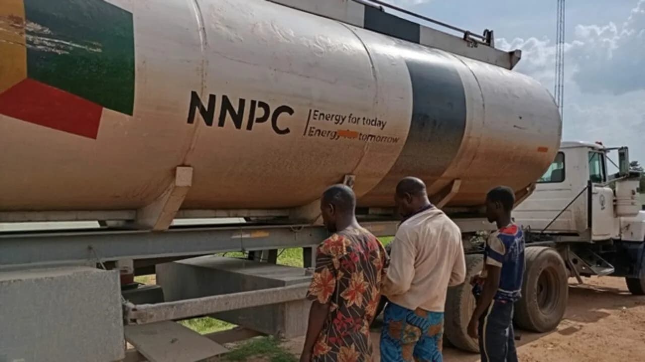 Security Agents Arrest Tanker Driver for Diverting PMS Destined for NNPC Mega Station