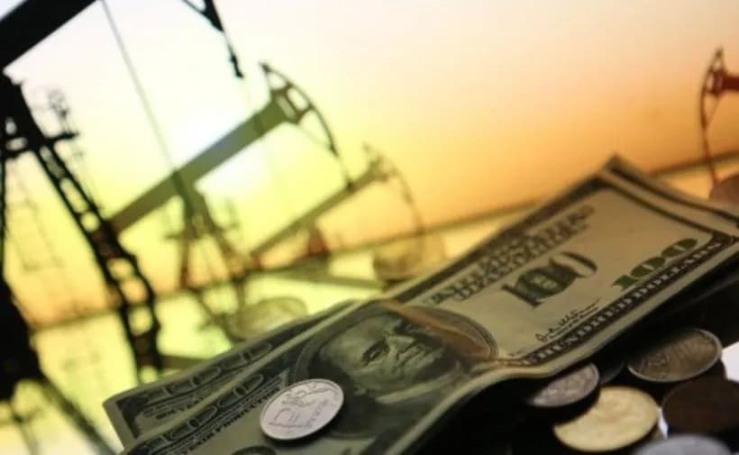 Crude Oil Prices Climb on Geopolitical Tensions, Supply Woes