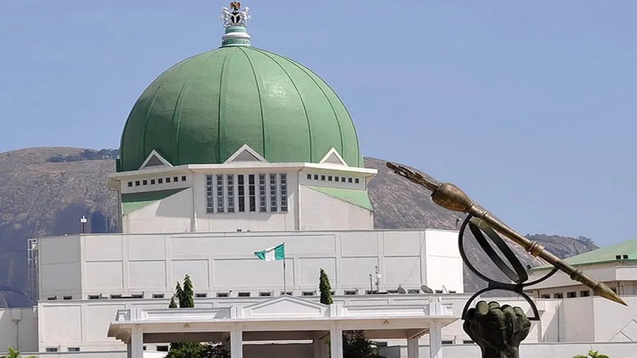 House of Representatives Urges FG to Revert Fuel Price Hike