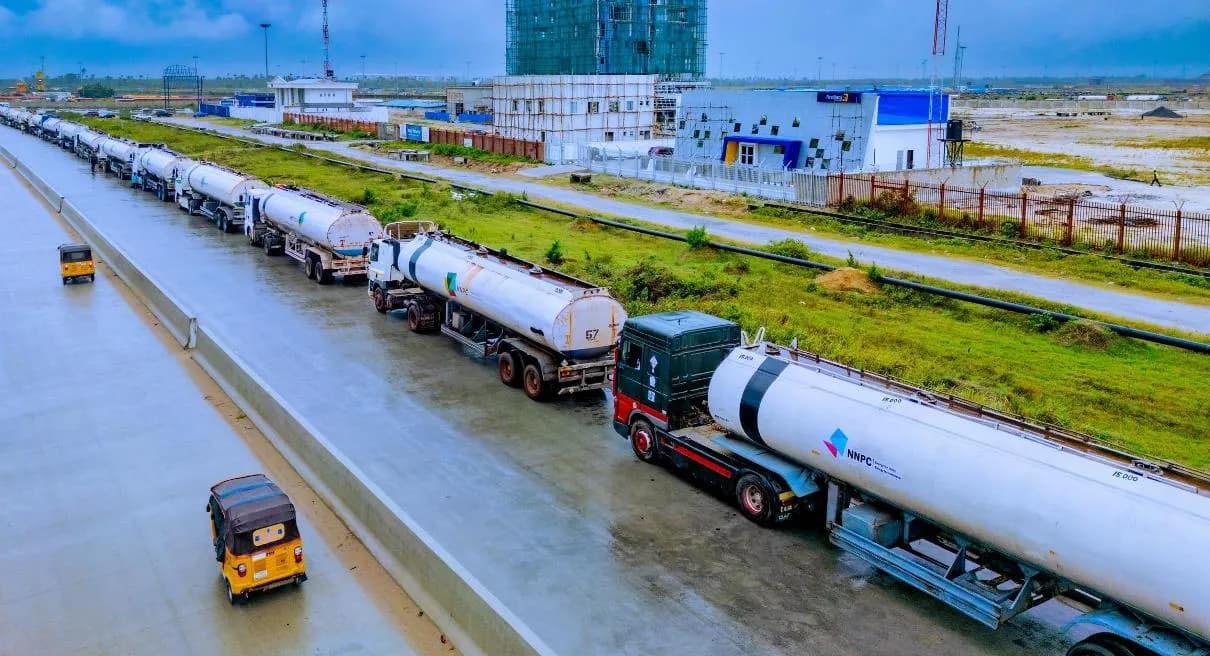 Tanker Drivers Call on FG to Fix Roads Before Rainy Season