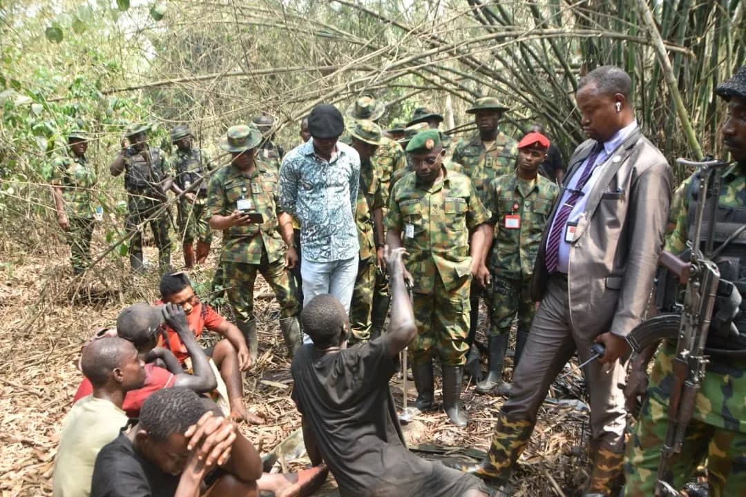 Military Hits Oil Thieves, Arrests 39, Destroys 18 Sites
