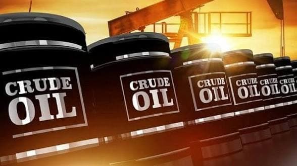 Middle East Crude Premium Falls to Three-Month Low as Supply Recovers