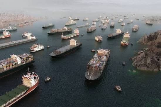 Strait of Hormuz Traffic Worsens as Brent Crude Nears $90