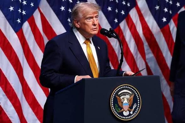 Trump Rules Out Iran Talks as Strait of Hormuz Crisis Deepens