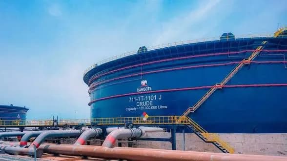 JUST IN: Dangote Refinery Reverses Petrol Gantry Price to ₦1,275/Litre Amid Drop in Oil Prices
