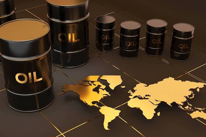 Fossil Fuels Supply 57% of Global Electricity Despite Renewable Expansion